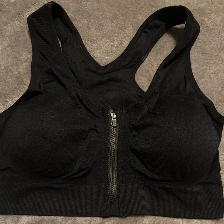 Nwt Sports Bra With Zipper In The Front. Black Sporty Top With Zipper Closure, Sporty Black Top With Zipper Closure, Sporty Black Tops With Zipper Closure, Black Stretch Activewear With Zipper Closure, Black Sports Top With Zipper Closure, Black Sports Tops With Zipper Closure, Casual Black Sports Bra For Sports Season, Black Sportswear Activewear With Zipper Closure, Sporty Black Activewear With Zipper Closure