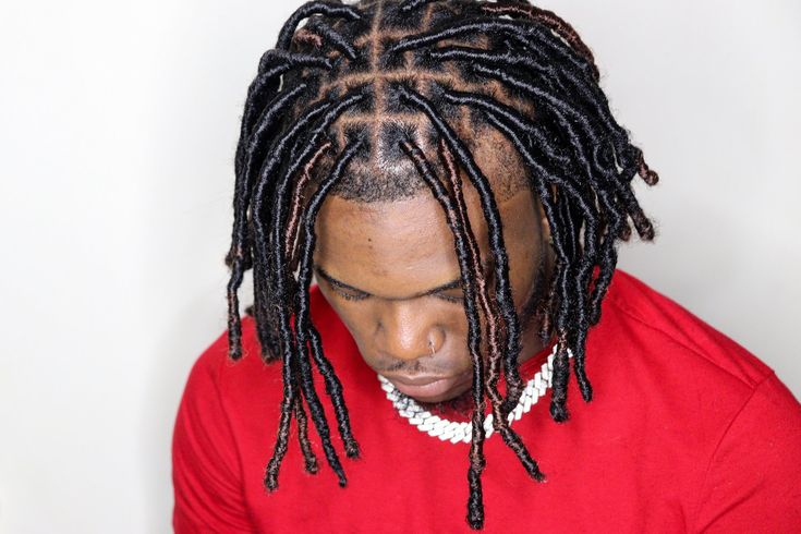 Faux Locs Tutorial {No Crochet} - The Glamorous Gleam % Faux Locs On Men, Faux Locs Hairstyles For Men, Mens Faux Locs, Locs On Men, Crochet Faux Locs Hairstyles, Faux Locs Tutorial, Locs Tutorial, Crochet Faux Locs, Faux Locs Crochet