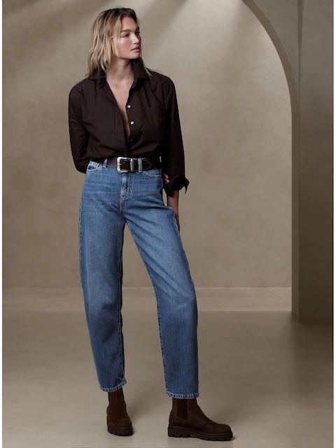 Women's Clothing Sale | Banana Republic Sweater Designs, A Place In The Sun, Fall 23, Cropped Wide Leg Jeans, Banana Republic Jeans, Mode Casual, Medium Wash Jeans, Petite Jeans, Denim Trousers