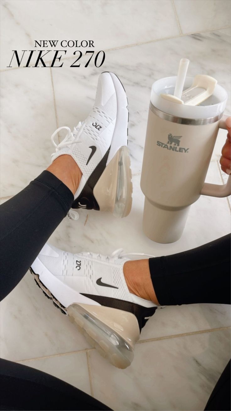 Nike Fall Shoes, Nike Shoes Women Workout, How To Style Nike Air Max 270 Outfits, Gym Sneakers Women Workout Outfits, Jeans And Gym Shoes Outfits, Trendy Womens Sneakers 2023, Womens Casual Sneakers Outfit, Womens Tennis Shoes 2023, Workout Tennis Shoes For Women