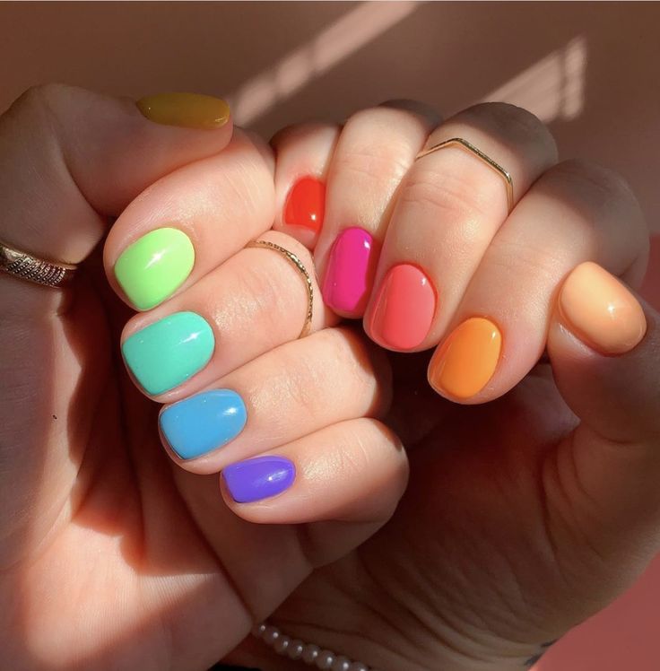 Different Color Neon Nails, Short Acrylic Nails Multicolor, Rainbow Nails Natural, Short Rainbow Nail Designs, Rainbow Colored Nails, Neon Rainbow Nails Short, Multi Colored Nails Summer Bright, Rainbow Inspired Nails, Easy Rainbow Nails