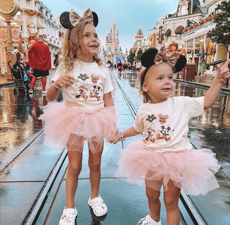 Birthday Disney Outfit, Toddler Disney Outfit, Family Disney Outfits, Disney Outfits Summer, Disney Outfits Girls, Disney Family Outfits, Disney Poses, Disney Trip Outfits, Disney Outfits Women