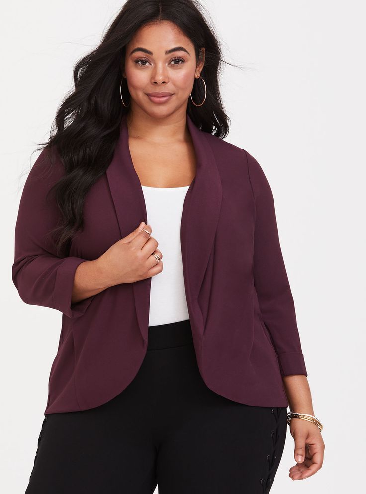 Torrid jacket Plus Size Minimalist Wardrobe, Plus Size Capsule Wardrobe, Plus Size Tips, Plus Size Jacket, Plus Size Jackets, Plus Size Work, Plus Size Blazer, Minimalist Capsule Wardrobe, Boyfriend Blazer