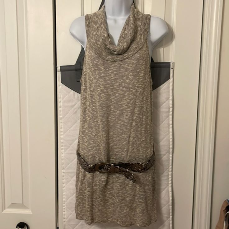 Very Cute Knit Dress For Fall Size Xl Beige Knit Mini Dress For Fall, Beige Knit Knee-length Sweater Dress, Beige Knit Mini Sweater Dress, Sleeveless Beige Sweater Dress For Fall, Beige Sleeveless Sweater Dress For Fall, Casual Knit Cream Dress, Casual Cream Knit Dress, Beige Knit Mini Dress For Spring, Spring Beige Knit Mini Dress