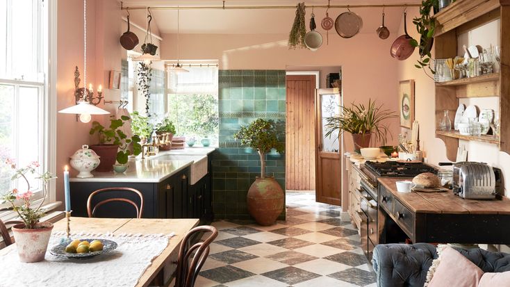 deVOL Kitchens