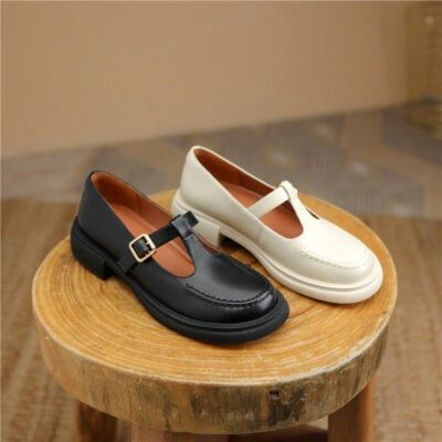 Women Pumps Shoes, Shoe Business, Chiko Shoes, Pumps Shoes, Shoes Dress, Shoes Heels Pumps, Heels Pumps, Court Shoes, Leather Items