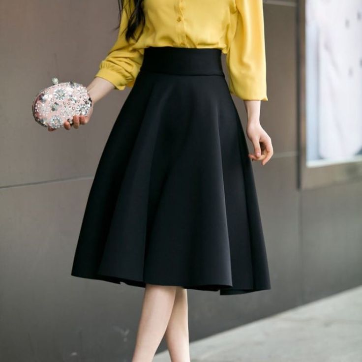 High Waisted Knee Length Bottoms Pleated SkirtThe waistbelt has some stretch,but not very strong Navy Blue Skirt Outfits Summer, Navy Blue Skirt Outfits, Blue Skirt Outfits, A Line Skirt Outfits, Skirt Outfits Summer, Flared Skirts, Umbrella Skirt, Navy Blue Skirt, Elegant Skirt