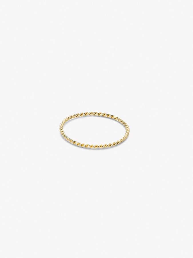 Modern Twist Stackable Rings For Promise, Modern Twist Stackable Twisted Promise Rings, Stackable Twisted Rings For Promise, Minimalist Twisted Gold Rings, Minimalist Twisted Everyday Rings, Minimalist Twisted Rings For Everyday, Minimalist Twisted Rings For Everyday Wear, Minimalist Twisted Yellow Gold Jewelry, Everyday Jewelry With Modern Twisted Style