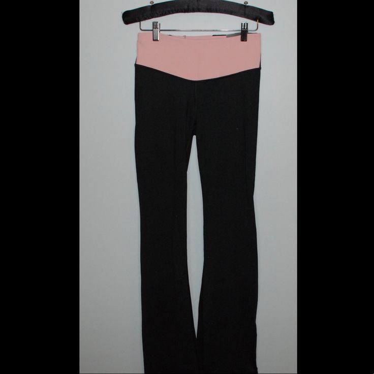 Bnwt Victoria’s Secret Sport Yoga Pants. Pale Pink And Black Color Block Yogi’s Featuring Back Hip Pocket Pink Full-length Activewear With Elastic Waistband, Victoria's Secret Stretch Athleisure Bottoms, Victoria's Secret Stretch Pants For Loungewear, Victoria's Secret Stretch Loungewear Pants, Pink Athleisure Trousers, Fitted Casual Pants By Victoria's Secret, Victoria's Secret Fitted Casual Bottoms, Casual Fitted Victoria's Secret Bottoms, Victoria's Secret Fitted Casual Pants