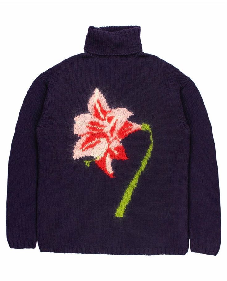 Yohji Yamamoto Pour Homme AW1995 Floral Turtleneck. Floral Turtleneck, Color Flower, Clothing Vintage, Mode Inspo, Pullover Sweater Women, Yohji Yamamoto, Mode Vintage, Flower Fashion, High Collar