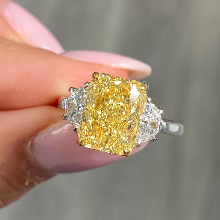 fancy yellow elongated radiant ring Elongated Radiant Cut, Engagement Rings 4 Carat, Radiant Diamond Engagement Ring, Elongated Radiant, Yellow Diamond Jewelry, Radiant Diamond Engagement Rings, Blue Diamond Jewelry, Pink Diamond Jewelry, Diamond Engagement Rings Cushion