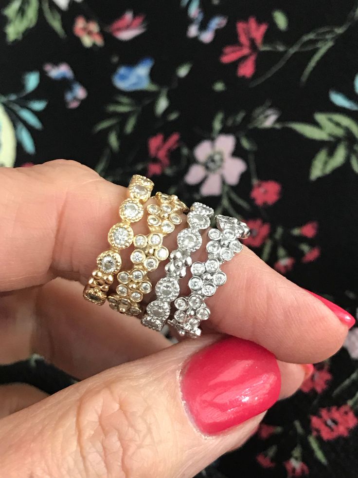 Our Flora Diamond Band is a stunning, one of a kind piece set in 18k yellow gold. This band also comes in 18k white gold. Please see other listing on our website. 18k Yellow or White Gold 1.0 ctw white VS H-I diamonds Anniversary band Size 6 1/2 *please contact us at info@laurensigmancollection.com to inquire about an alternative size* Each ring is custom made so please allow 4-6 weeks for delivery if out of stock Please contact info@laurensigmancollection.com if out of stock LS Collection Gold Jewelry With Vvs Clarity Lab Grown Diamonds, Yellow Gold Sterling Silver Wedding Rings With Diamond Accents, Gold Lab Grown Diamond Cut Jewelry, Gold Cubic Zirconia Diamond Ring With Bezel Setting, Luxury Single Cut Diamond Round Band Jewelry, Gold Cubic Zirconia Ring With Bezel Setting, Platinum Jewelry With Single Cut Diamonds In Gold, Gold Platinum Jewelry With Single Cut Diamonds, Fine Jewelry With Lab Grown Diamond In Gold