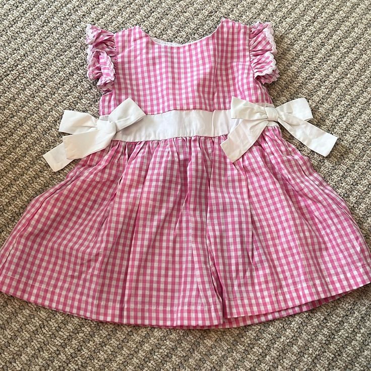 New With Tags Cute White Picnic Dress, Cute White Dress For Picnics, Cute White Dress For Picnic, Playful Gingham Dress For Playtime, Playful Gingham Dress With Ruffles, Plaid Cotton Dress For Playtime, Playful White Dress For Picnic, Cute Pink Plaid Dress With Ruffles, Cute Gingham Dresses For Garden Party