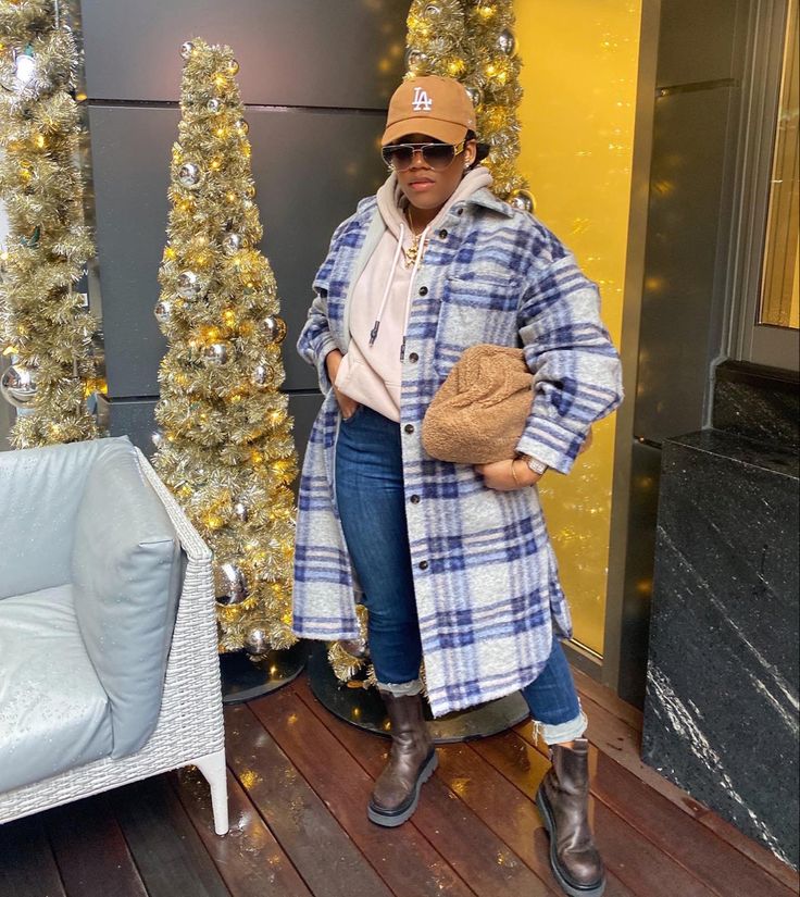 Plaid Shacket
Chunky boots
Rainy outfits
Baseball cap outfits Light Blue Cardigan Outfit, Christmas Day Outfit Women, Outfits For Rainy Days, Blue Flannel Outfit, Fall Rainy Day Outfits, Cute Rainy Day Outfit, Winter Rainy Day Outfit, Blue Cardigan Outfit, Casual Rainy Day Outfit