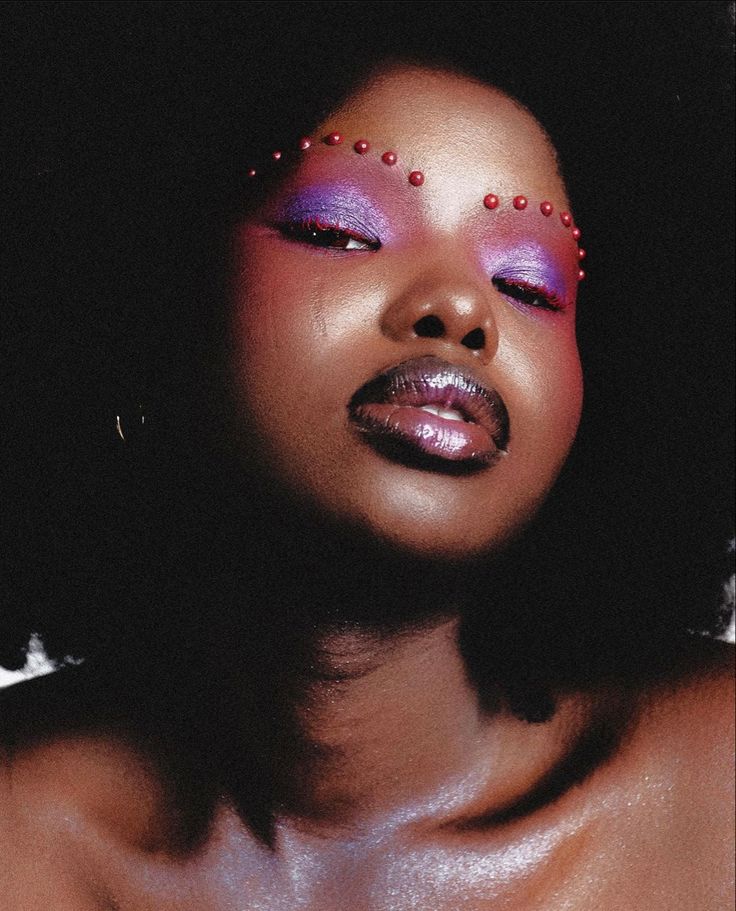 Instagram Queen, Cool Makeup Looks, Ethereal Makeup, Makeup Eye Looks, Creative Makeup Looks, January 3, Beauty Shoot, January 4, Editorial Makeup