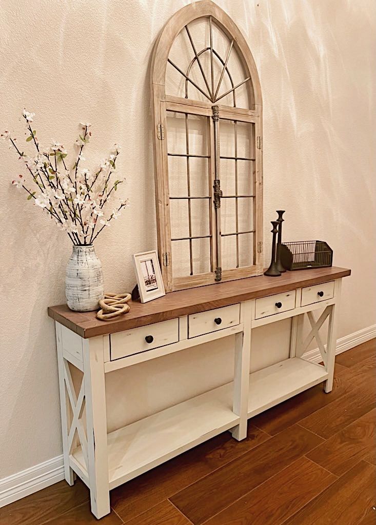 Aesthetic Farmhouse White&Black
HomeGoods Entry Table Decor Entryway Table Farmhouse Decor, Hamptons Farmhouse Style, Sofa Stand, Hamptons Farmhouse, Entry Way Table, Front Hallway, Table Farmhouse, Foyer Table, Industrial Farmhouse