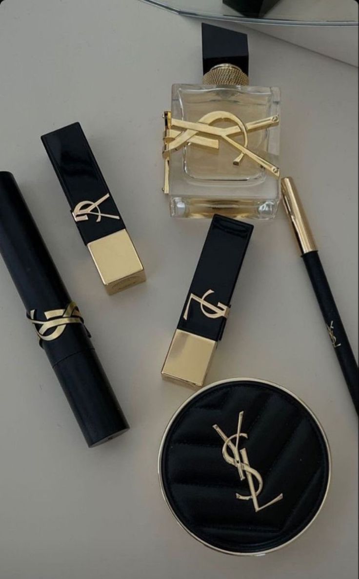 Saint Laurent Aesthetic, Ysl Aesthetic, Rich Vibes, Ysl Makeup, Random Dump, Ysl Beauty, Luxury Lifestyle Dreams, Romanticizing Life, Classy Aesthetic