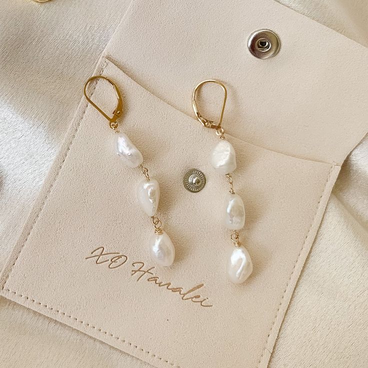 Handcrafted • Waterproof • Tarnish Resistant • Hypoallergenic 3 white Keshi freshwater pearls hand strung on 14k gold filled wire and earring hooks. Kesha, Earring Hooks, Fresh Water, Freshwater Pearls, Gold Filled, Pearl Earrings, Crochet, Gold, White