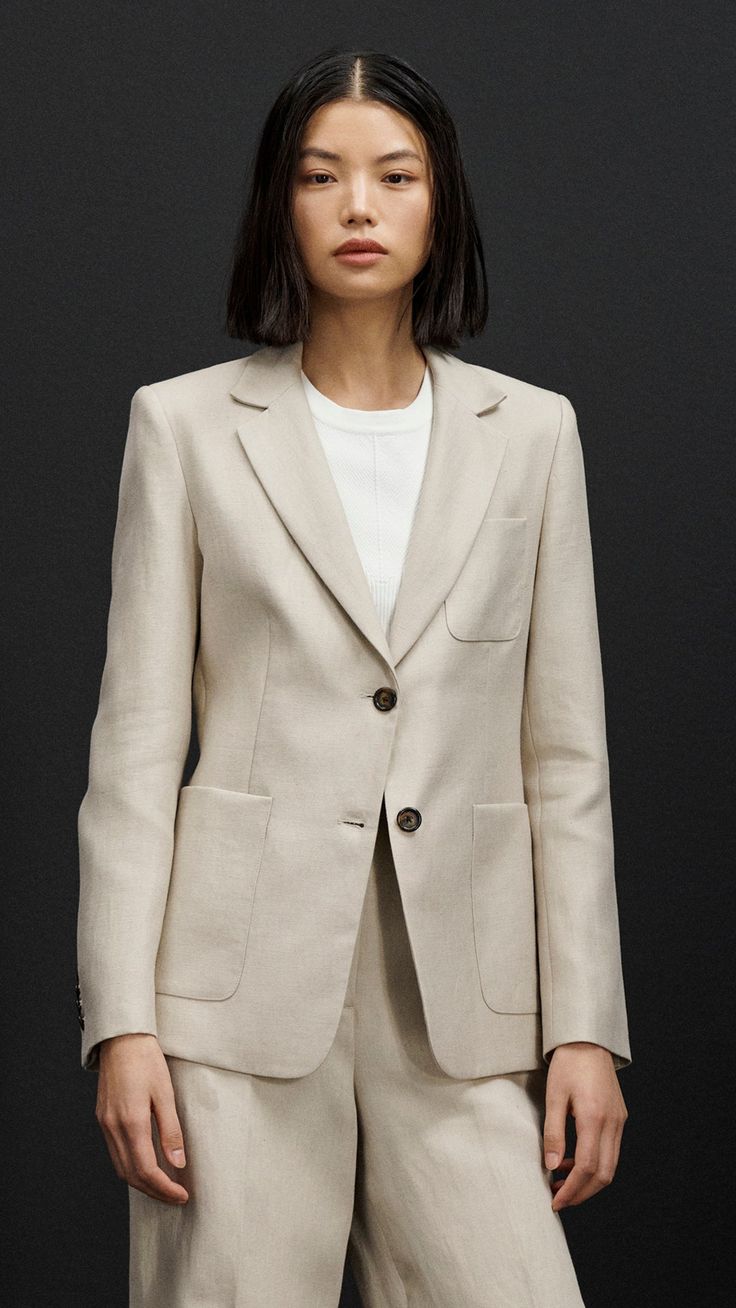 Our Weekend Blazer is made from linen. This quintessential outerwear piece features multiple pockets both at the exterior and interior, in addition to a classic fit and a two-button closure. Elaine Welteroth, Denim Vests, Suit Women, Linen Shop, In Addition, New Career, Short Jumpsuit, Linen Women, Dress Suits