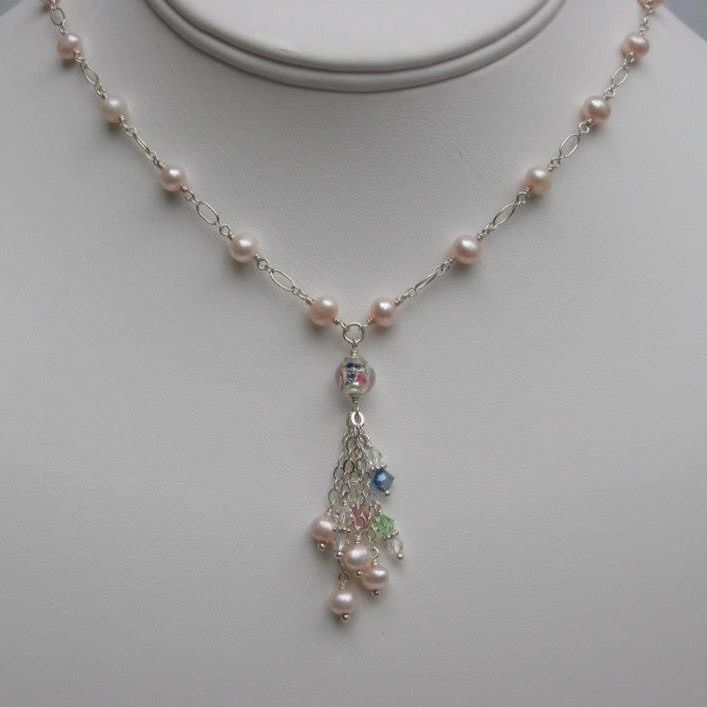 Handmade By Me Freshwater Pink Pearl, Flower Bead And Swarovski Crystals, Wire Wrapped Link Necklace, Pulled From One Of My Stores! Each Of My Necklaces Are Stamped With My Signature For A Little Added Touch! All My Jewelry Is Sterling Silver, Made With Natural Stones, Pearls, Swarovski Crystals Etc. With As Much Attention To Detail As Possible! Vintage Handmade Necklace, Bead Wire Necklace, Bead Necklace Designs, Flower Bead Necklace, 2024 Jewelry, Wire Jewelry Patterns, Beaded Designs, Bracelets Ideas, Beaded Jewelry Necklaces