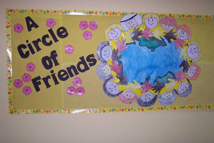 a bulletin board that says a circle of friends