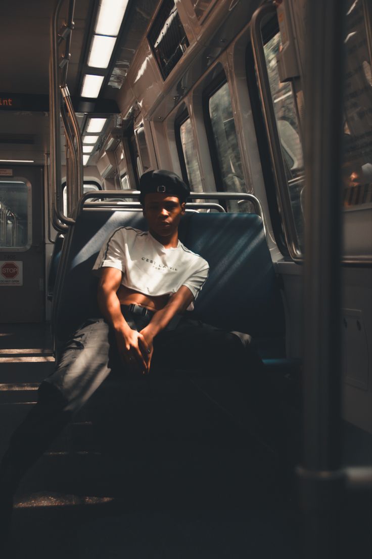 Sitting Model Pose Train Shadow Subway Train Photoshoot, Train Shoot Photo Ideas, Train Pose Ideas, Photo Poses In Train, Guy On Train, Metro Station Photoshoot, Classic Photo, Sitting In Train, Metro Photos