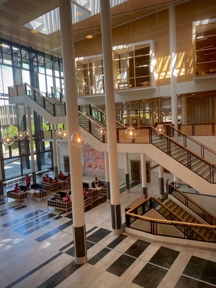 the inside of a large building with many stairs