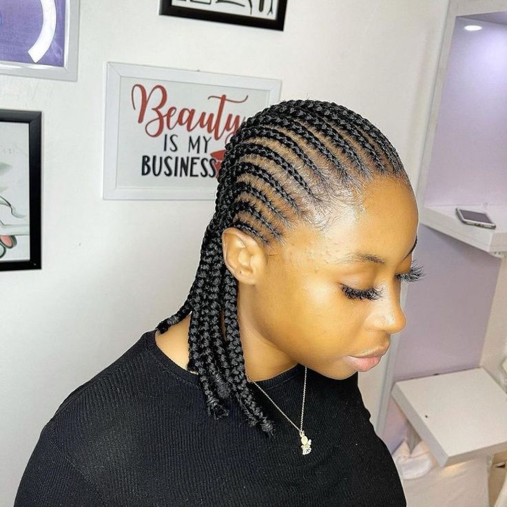 Simple All Back Style With Attachment, Simple Ghana Weaving All Back Style, Short Straight Back Cornrows, Straight Back Braids, Cornrows Natural Hair, Twist Cornrows, Lemonade Braids Hairstyles, Ghana Weaving, Cornrows Braids For Black Women