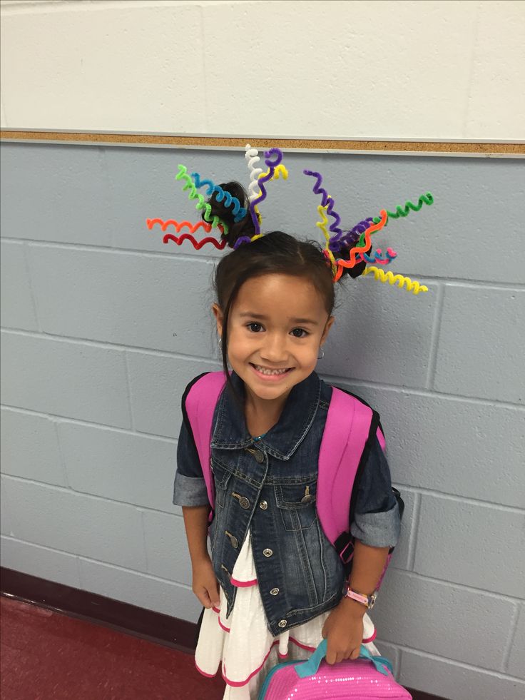 Crazy hair day! Lalalopsy girl Crazy Hair For Kids, Popular Images, Crazy Hat Day, Hat Day, Wacky Hair Days, Crazy Hair Day, Wacky Hair, Dress Up Day, Crazy Hair Day At School