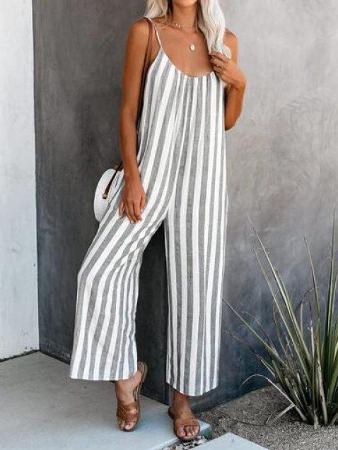 Striped printed jumpsuit Casual White One-piece Jumpsuit, Casual Striped Jumpsuits And Rompers For Summer, Casual Striped Jumpsuits And Rompers For Day Out, Casual Striped Jumpsuits And Rompers For Beach, Mode Hippie, Backless Romper, Pocket Jumpsuit, Current Styles, Striped Jumpsuit