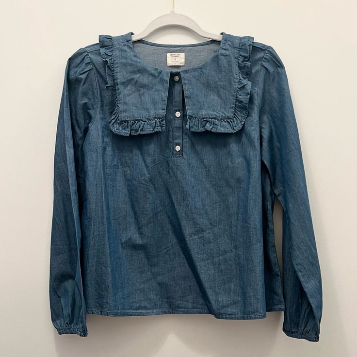 Crewcuts Oversized Collared Top - Nwt Chambray 100% Cotton Size: Girls Xl (Can Also Be Women Xs) Excellent Condition Cute Blue Denim Tops, Denim Ruffled Long Sleeve Tops, Cotton Poplin Top, Blue Striped Blouse, Heart Blouse, Checked Blouse, Collared Top, Oversized Collar, Orange Blouse