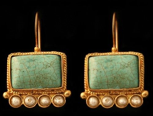 Artisan-crafted ancient jewelry replica. 24K gold-plated brass, inset with Turquoise and Pearls. Pins are alpaka silver. Art Jewelry Earrings, Ancient Jewels, Unique Handmade Earrings, Historical Jewellery, Bronze Earrings, Silver Earrings Handmade, Turkish Jewelry, Earrings Inspiration, Ancient Jewelry