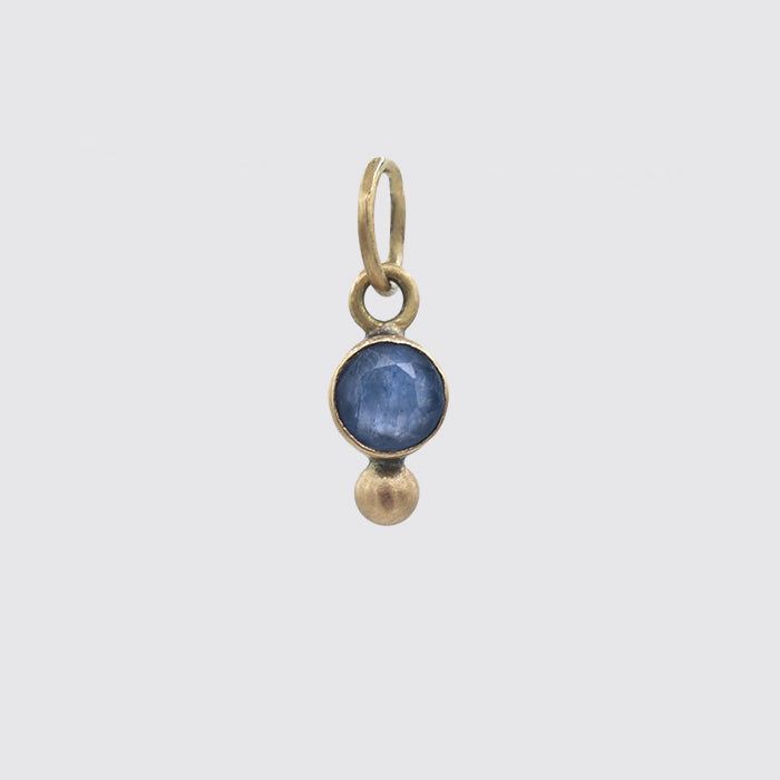 Sweet little stone charm in a variety of stones. Great addition to any group of charms. Can be used for birthstones or healing properties.. -Approximately 3/8"-10K Solid Rose Gold-P10KG242 Healing Properties, Rainbow Moonstone, Moonstone, Labradorite, Sapphire, Charms, Healing, Rose Gold, Stone