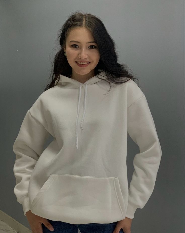 Hudi Item Girl, White Hoodie Outfit, Funny Hoodies, Hoodie Outfit, Cool Hoodies, White Hoodie, Clothes For Women, Sweatshirts, White