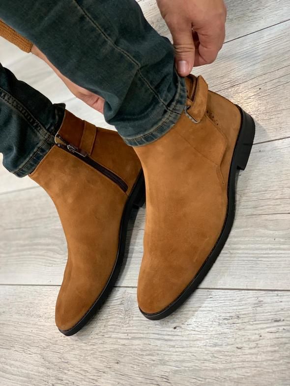 The Gale Sidezip Suede Camel Boot – Hollo Men Brown Boots Outfit Men, Chelsea Boots Brown, Snicker Shoes, Boots Men Outfit, Boots Outfit Men, Camel Boots, Suit Tuxedo, Mens Dress Boots, Chelsea Boots Mens