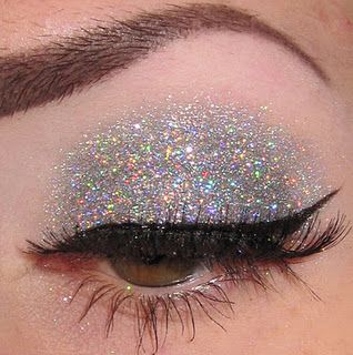 GLITTER! Coastal Scents glitter - Silver Hologram (patted on lid and crease with MAC 239) Eye Makeup Glitter, Cheer Makeup, Cosmetic Grade Glitter, Dance Makeup, Make Up Inspiration, Glitter Eye Makeup, Makijaż Smokey Eye, Glitter Eyes, Glitter Makeup