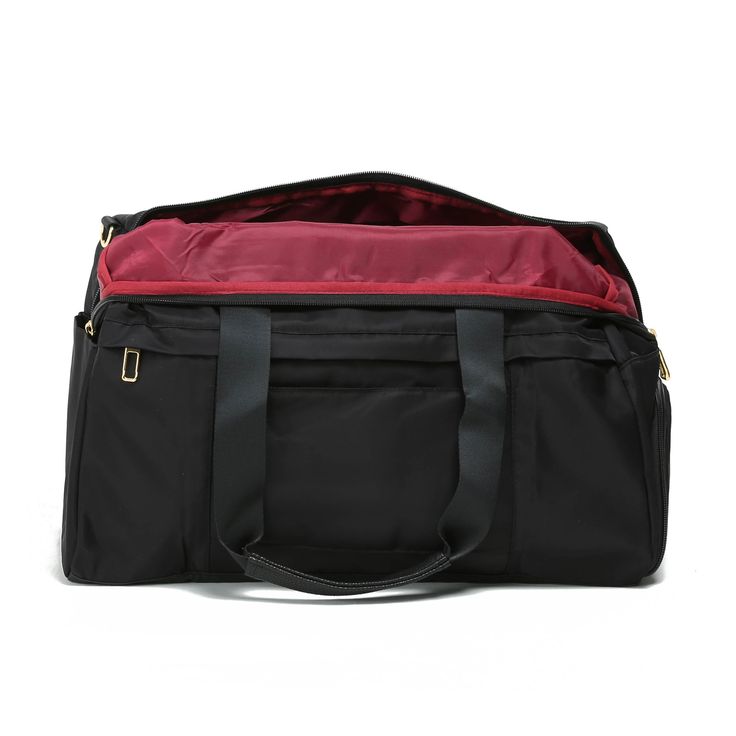 Maven Thread's On the Go Duffel bag was created to give ultimate functionality and versatility. Whether you're traveling or going to the gym, our duffel has every feature you'll need and like every Maven Thread product, it has our signature style and design. Features Durable Metal Clips Vegan Leather Handles Suitcase Pass Through Sleeve Adjustable Shoulder Strap Separate Ventilated Shoe Pocket Waterproof Wide Front Zippered Pocket and Side Pocket Outside Zipper Pocket with Keychain Clip and Cell Versatile Duffle Bag With Functional Pockets For On-the-go, Functional Weekender Bag With Pockets For On-the-go, On-the-go Black Nylon Luggage, Nylon Duffle Bag With Functional Pockets For Daily Use, Functional Nylon Weekender Bag For On-the-go, Multifunctional Travel Bag With Functional Pockets For On-the-go, Practical Nylon Travel Bag For On-the-go, Practical Travel Bag With Functional Pockets For On-the-go, Large Capacity Sporty Luggage