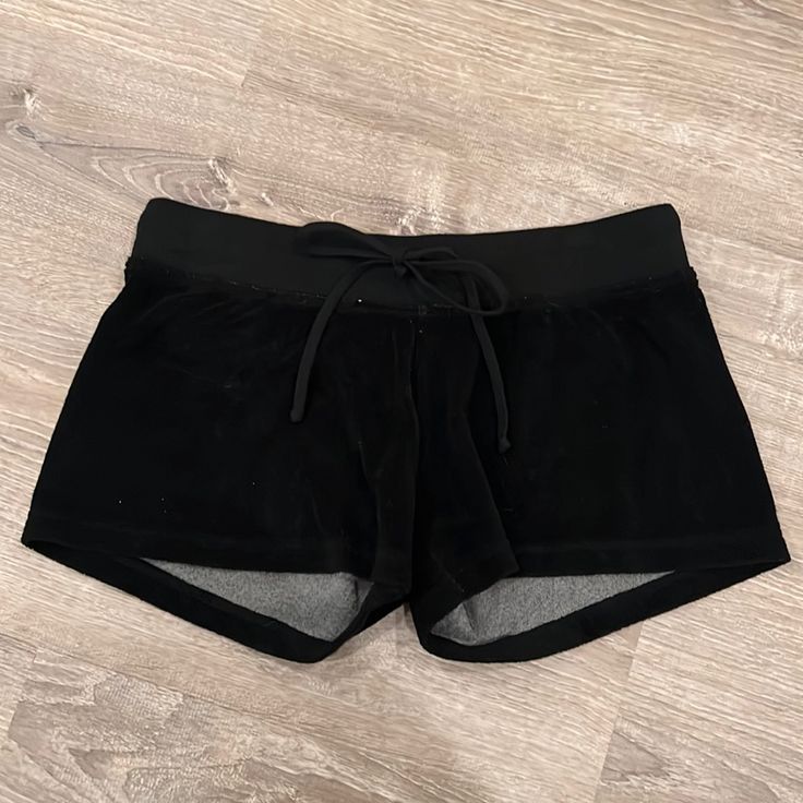 Black Terry Shorts With Wide Band And Draw String. Never Worn. Black Stretch Shorts For Loungewear, Mini Biker Shorts, Pjs Shorts, Black Adidas Shorts, Black Shorts Outfit, Terry Cloth Shorts, Acid Bath, Hot Pants Shorts, Small Shorts