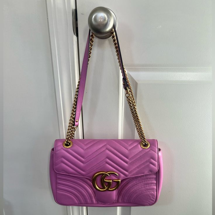 Gucci Marmont Bag, Hot Pink Color, Gucci Marmont, Bags Gucci, Gucci Bags, Chain Shoulder Bag, Handle Bag, Pink Bag, Chain Strap