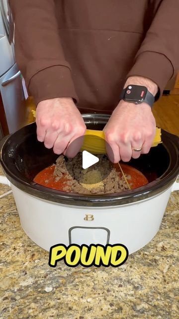 191K views · 6.2K likes | Food Dudes on Instagram: "Easy crockpot spaghetti ft. @richardeats_ #easyrecipe #crockpot #homecooking" Crockpot Recipes Chicken Spaghetti, Crockpot Soft Food Recipes, Crockpot Meats Recipes, Comfort Food Dinners Crock Pots, Spaghetti In A Crockpot, Crockpot Pull Apart Pizza, Easy Crock Pot Meals For Kids, Crockpot Recipes Spaghetti, Food Dudes Cook