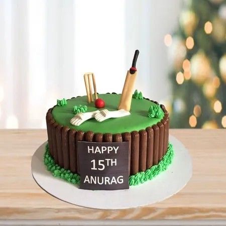 a birthday cake with a golf theme on it