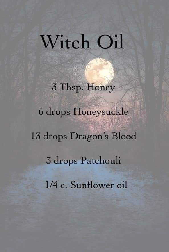 Magick Oil, Hoodoo Oils, Essential Oil Perfumes Recipes, Potions Recipes, Magickal Herbs, Witch Herbs, Types Of Magic, Spirit Communication, Essential Oil Diffuser Blends Recipes