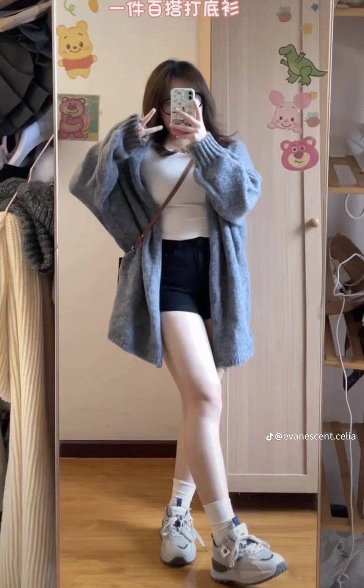 Winter Outfits For Chubby Girls, Chubby Fashion Outfits Korean, Chubby Outfits, Chubby Outfit Ideas, Outfits For Chubby Girls, Russia Girl, Chubby Girl Outfits, Smart Casual Women Outfits, Curvy Casual Outfits