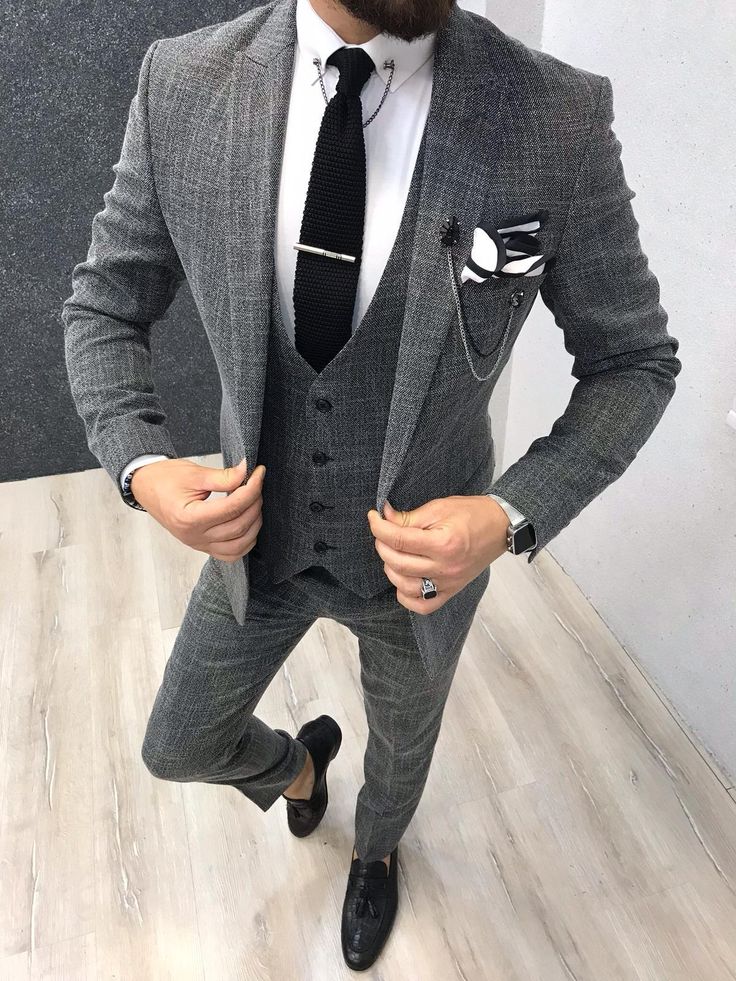 Gray Notch Lapel Suit For Business Casual, Business Casual Gray Suit In Suiting Fabric, Gray Suit For Business Casual, Gray Business Suits With Notch Lapel, Gray Business Casual Suit, Gray Slim Fit Suit For Business Casual, Fitted Gray Winter Sets, Fitted Gray Semi-formal Set, Fitted Gray Sets For Winter