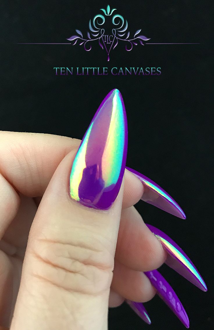 Luminaura Aurora by Social Claws pigment over neon purple with a shell nail design Chrome Nail, Matte Nails Design, Disney Nails, Metallic Nails, Fancy Nails, Nail Games, Manicure E Pedicure, Chrome Nails, Purple Nails