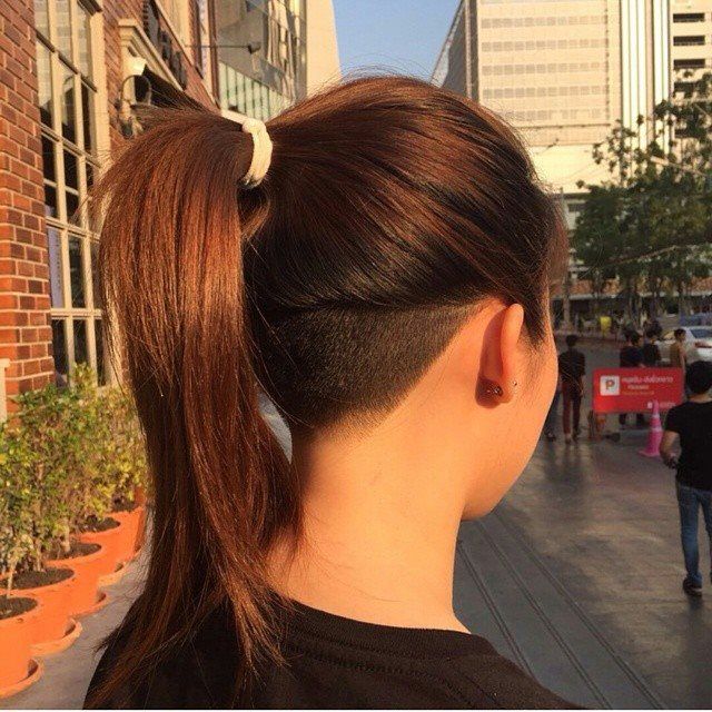 (2) Shornnape Undercuts : Photo | #theMANEattraction | Pinterest Undercut Hairstyles Women, Undercut Long Hair, Shaved Undercut, A Ponytail, Cut Her Hair, Scene Hair, Undercut Hairstyles, Shaved Hair, Grunge Hair