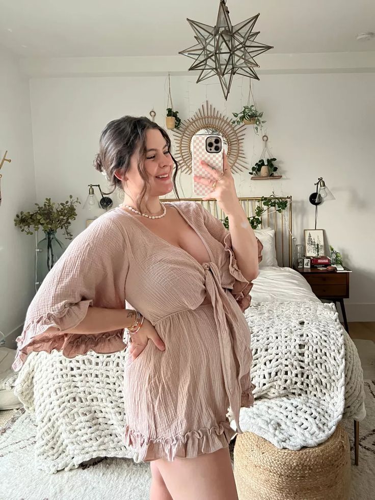 Pregnant Fashion, Maternity Romper, Spring Maternity, Maternity Outfit, Maternity Fashion, Glow Up?, Maternity Clothes, Spring Outfit, Spring Fashion