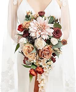 a bridal holding a bouquet of flowers