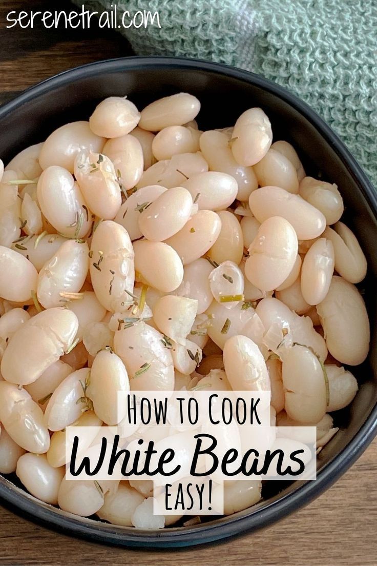 Bowl of cooked white beans, seasoned with rosemary and thyme. White Bean Baked Beans, Dry Northern Bean Recipes, Mexican White Beans, White Beans In Crockpot, How To Cook White Beans, Dried White Bean Recipes, Great White Northern Bean Recipes, Dry White Bean Recipes, Dried Great Northern Beans Recipe