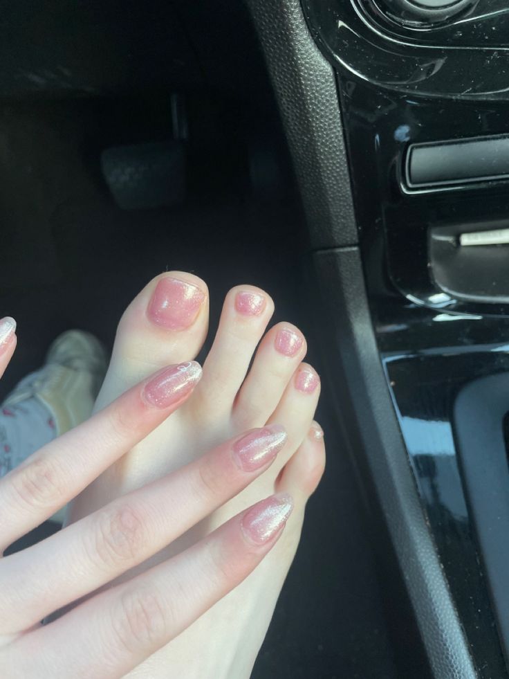 nail inspo, toe inspo, round shape. Toe Nail Shapes, Round Toe Nails, Round Shaped Nails, Nails Toes, Shaped Nails, Nail Shapes, Toe Nails, Round Shape, Nail Inspo